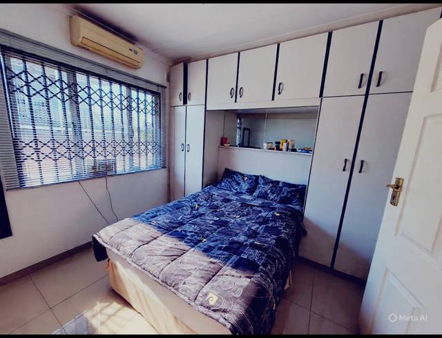3 BEDROOM SIMPLEX FOR SALE IN SHALLCROSS